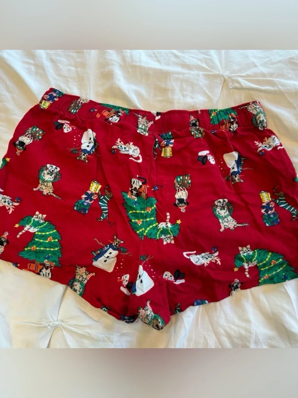 Women's Red Holiday Print Lounge Shorts